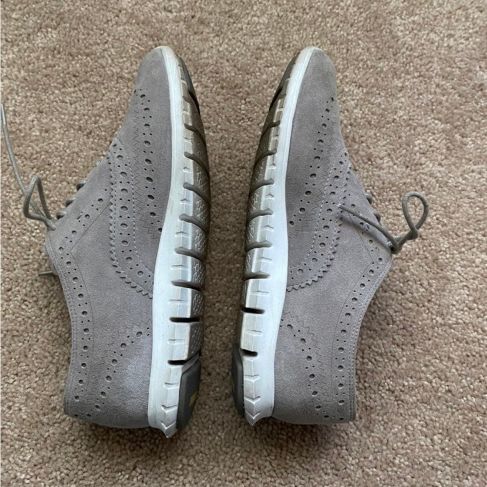 Women’s cole haan shoes - Picture 3 of 5